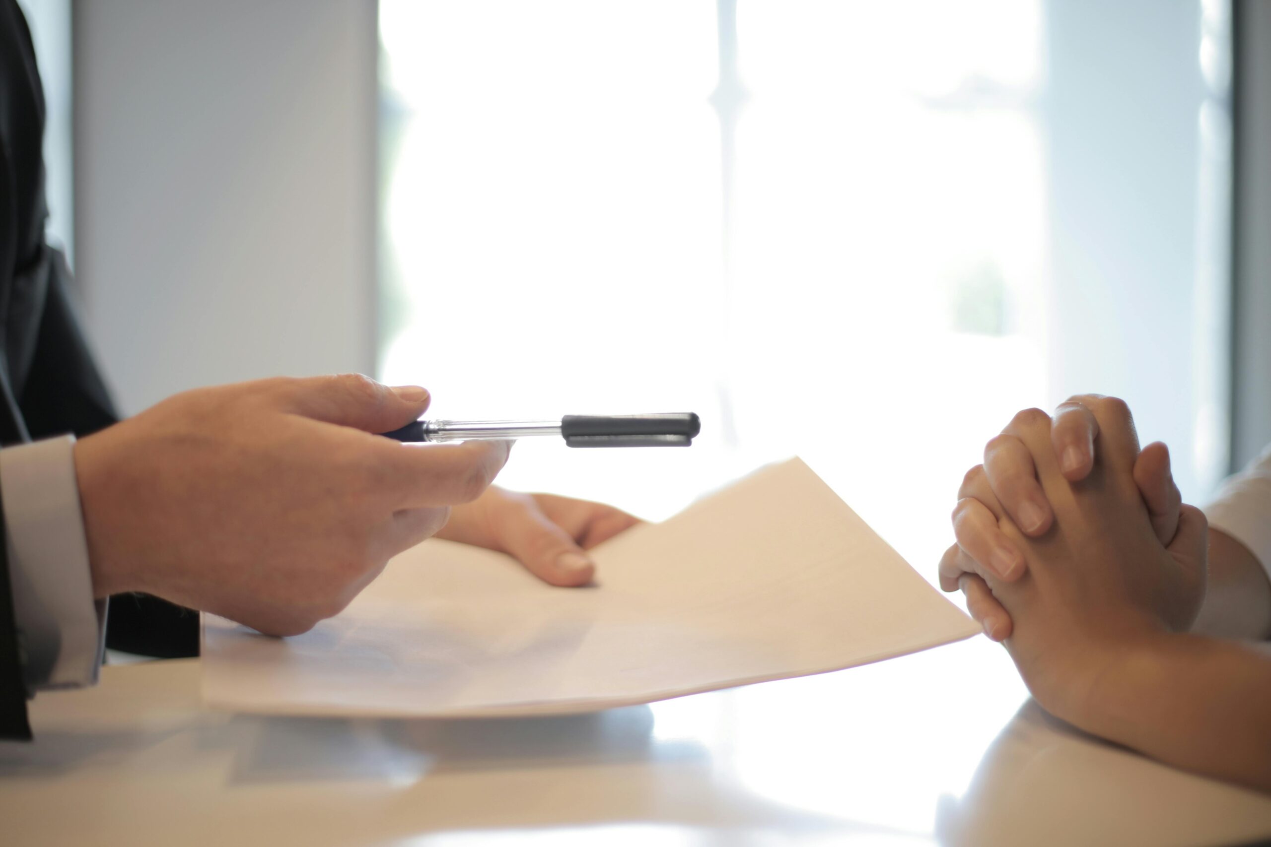 You are currently viewing What to Do After a Car Accident: Insurance Guide